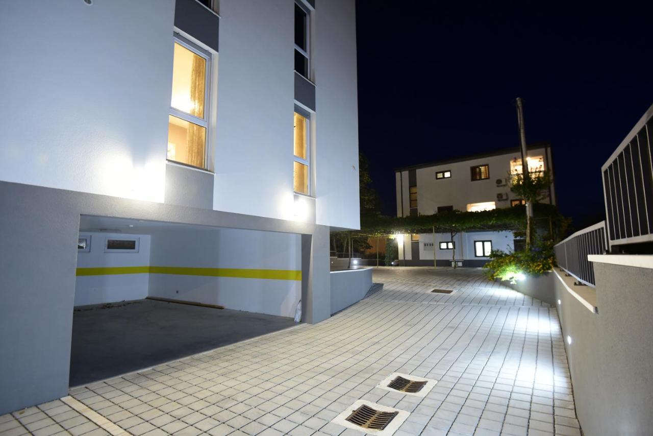 Apartments Adriatic Podstrana Exterior foto